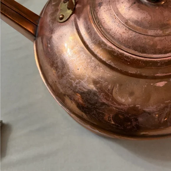 Vintage Revere Copper Tea Kettle with Black Handle - Picture 10 of 16